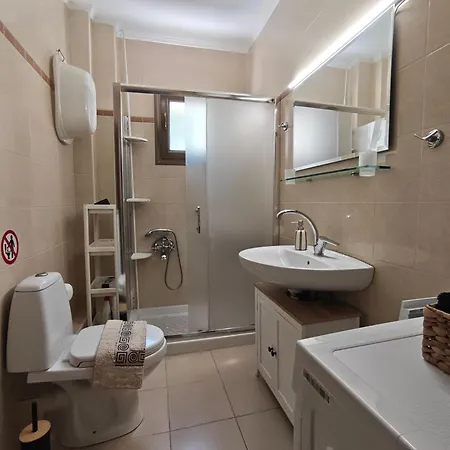 221b Whitehaven * Argostoli (Kefalonia)